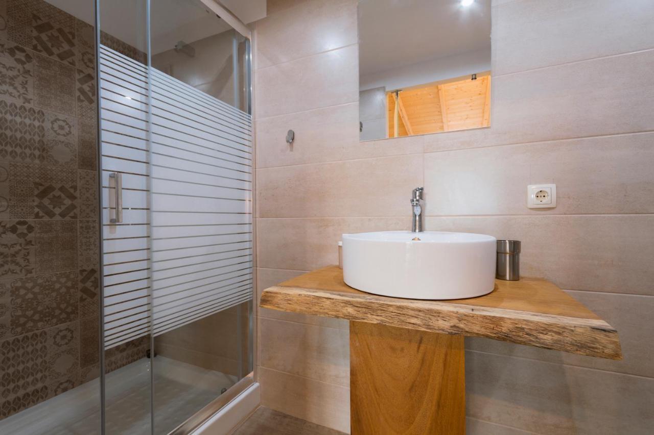Luca Mare Bed & Breakfast Gouvia Exterior foto