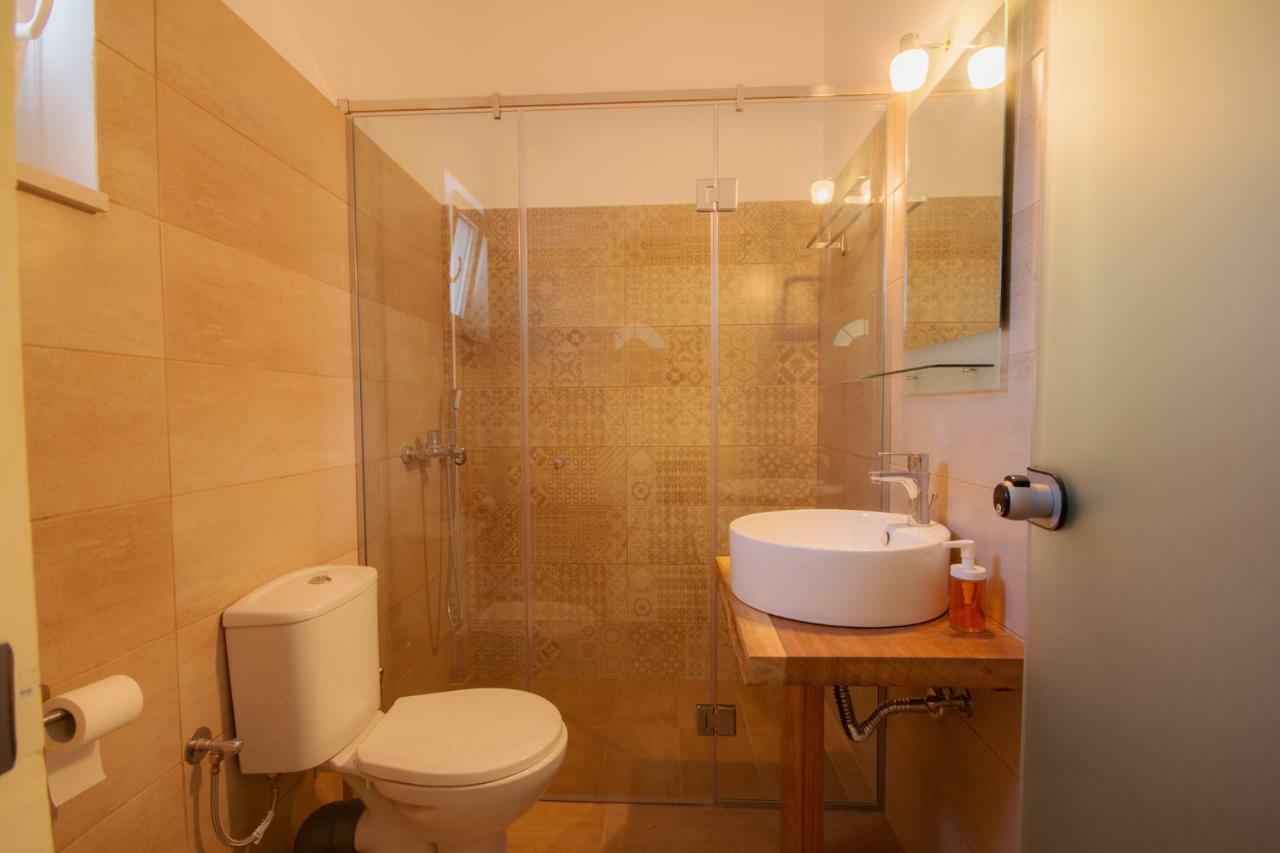 Luca Mare Bed & Breakfast Gouvia Exterior foto